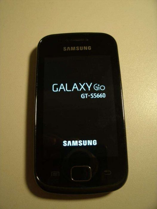 Smartphone Samsung Galaxy Gio S5660