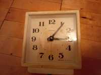 Ретро часы Севани с будильником ссср нерабочие