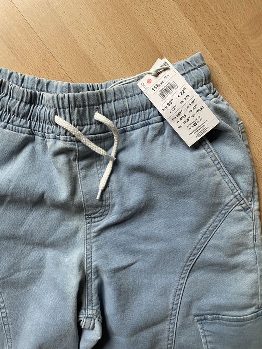 Nowe joggery r 158 reserved