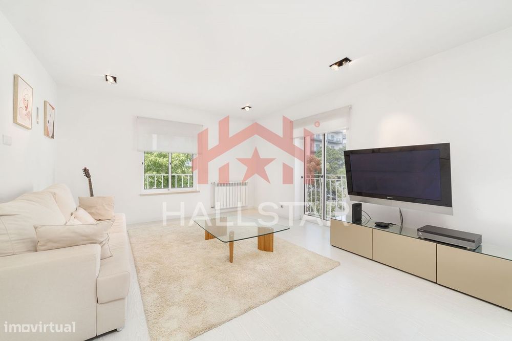 Apartamento T3 / Aspiração Central / Garagem Fechada / Parceiros