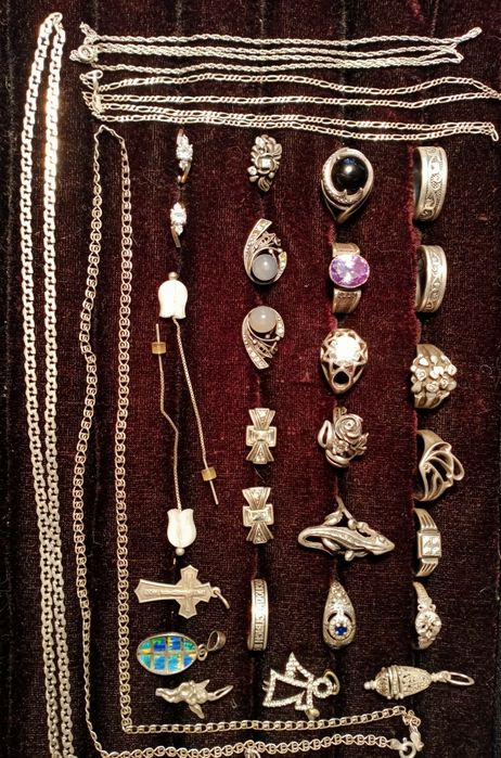 Винтажные украшения из серебра.