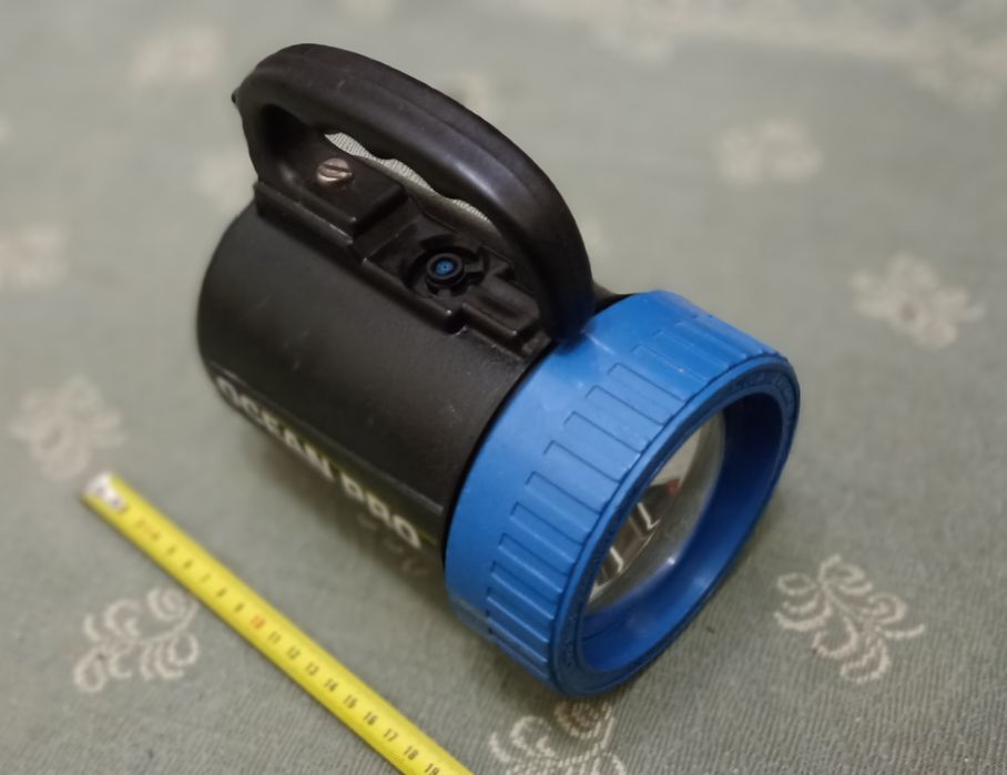 Подводный фонарь OCEANIC для дайвинга