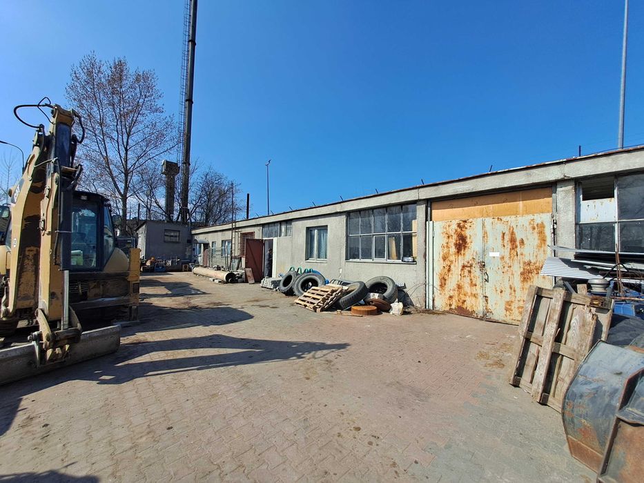 WARSZTAT wraz magazynami 250m2  oraz plac 1800m2