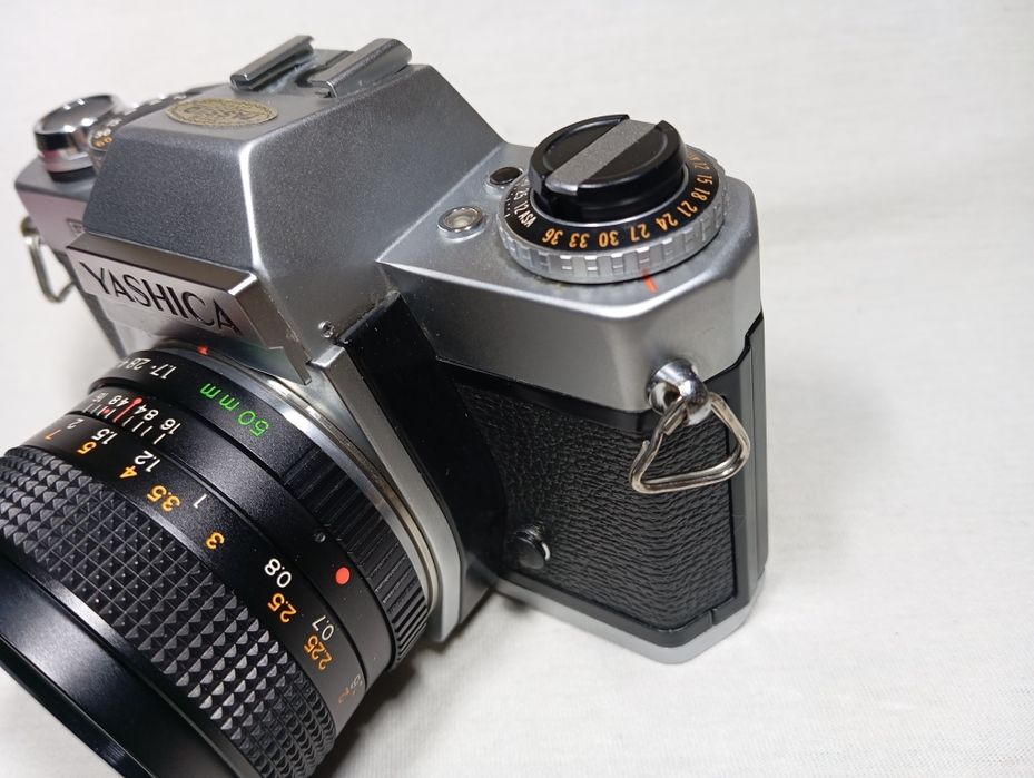 Yashica FR Yashica ML 50mm 1.7.