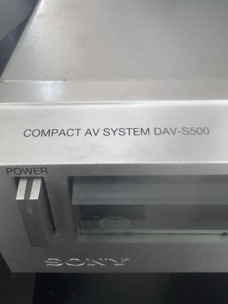 Sistema Sony Compact AV System DAV-S500