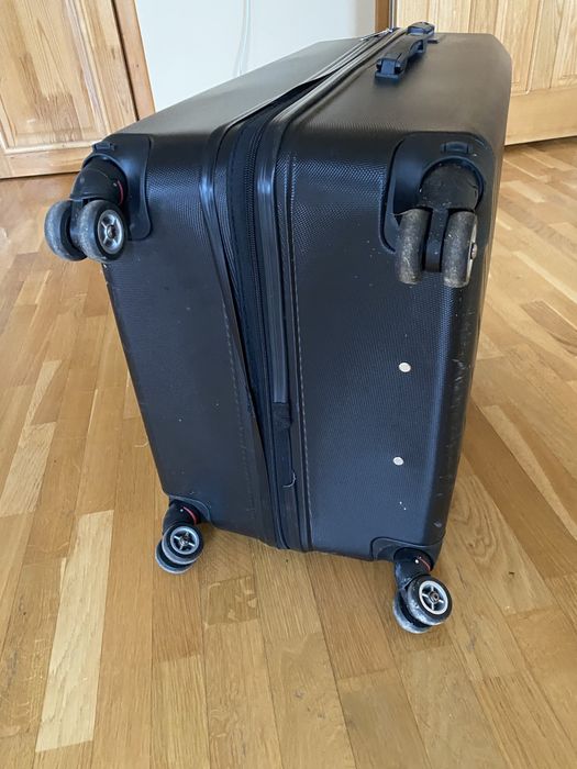 Валіза великого розміру