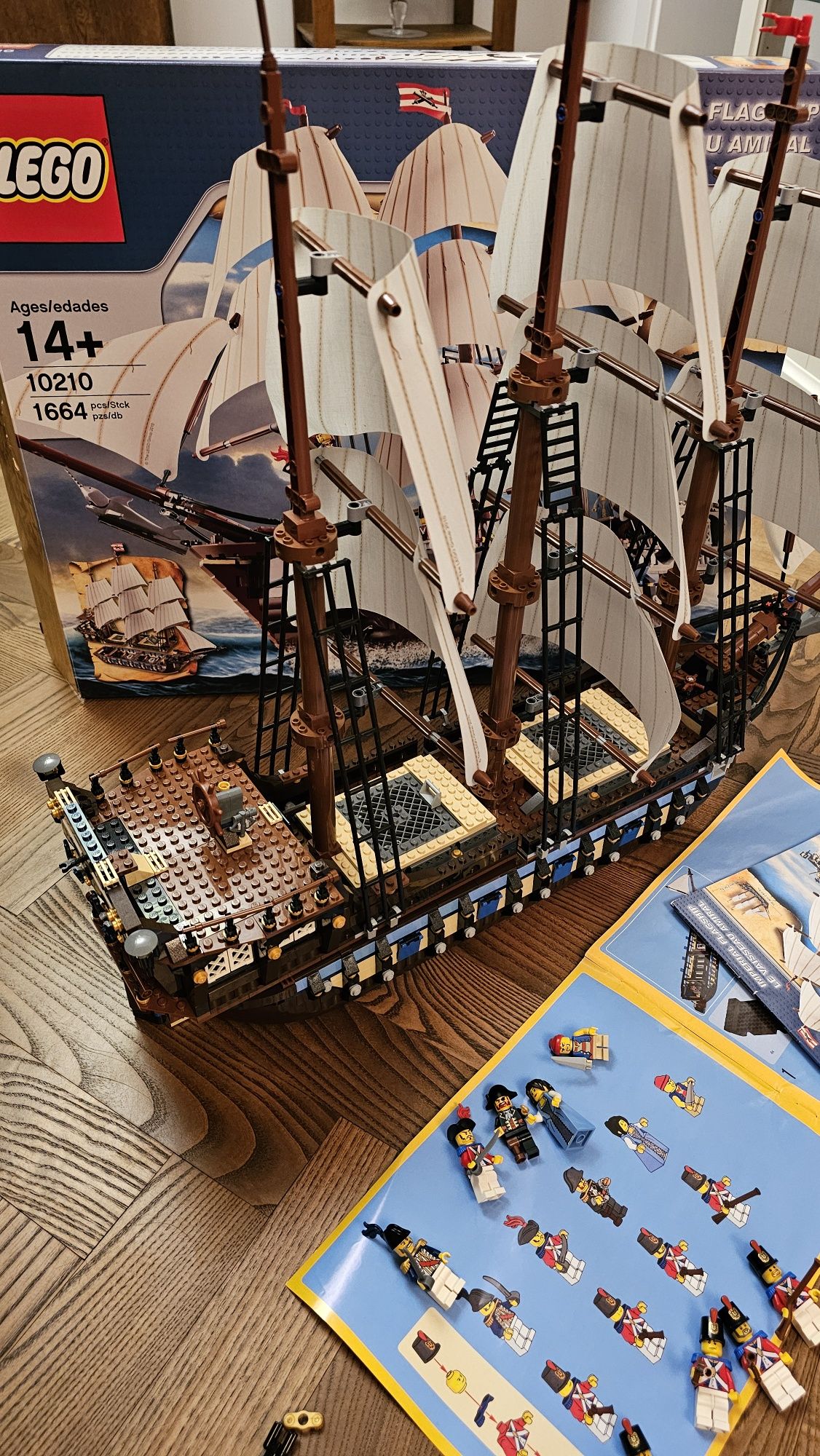 Lego imperial flagship 10210