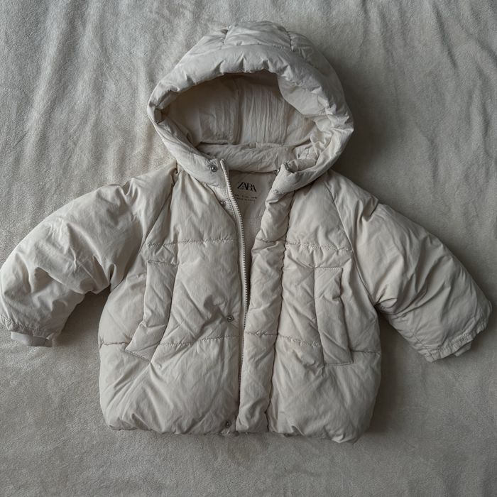 Зимова куртка Zara