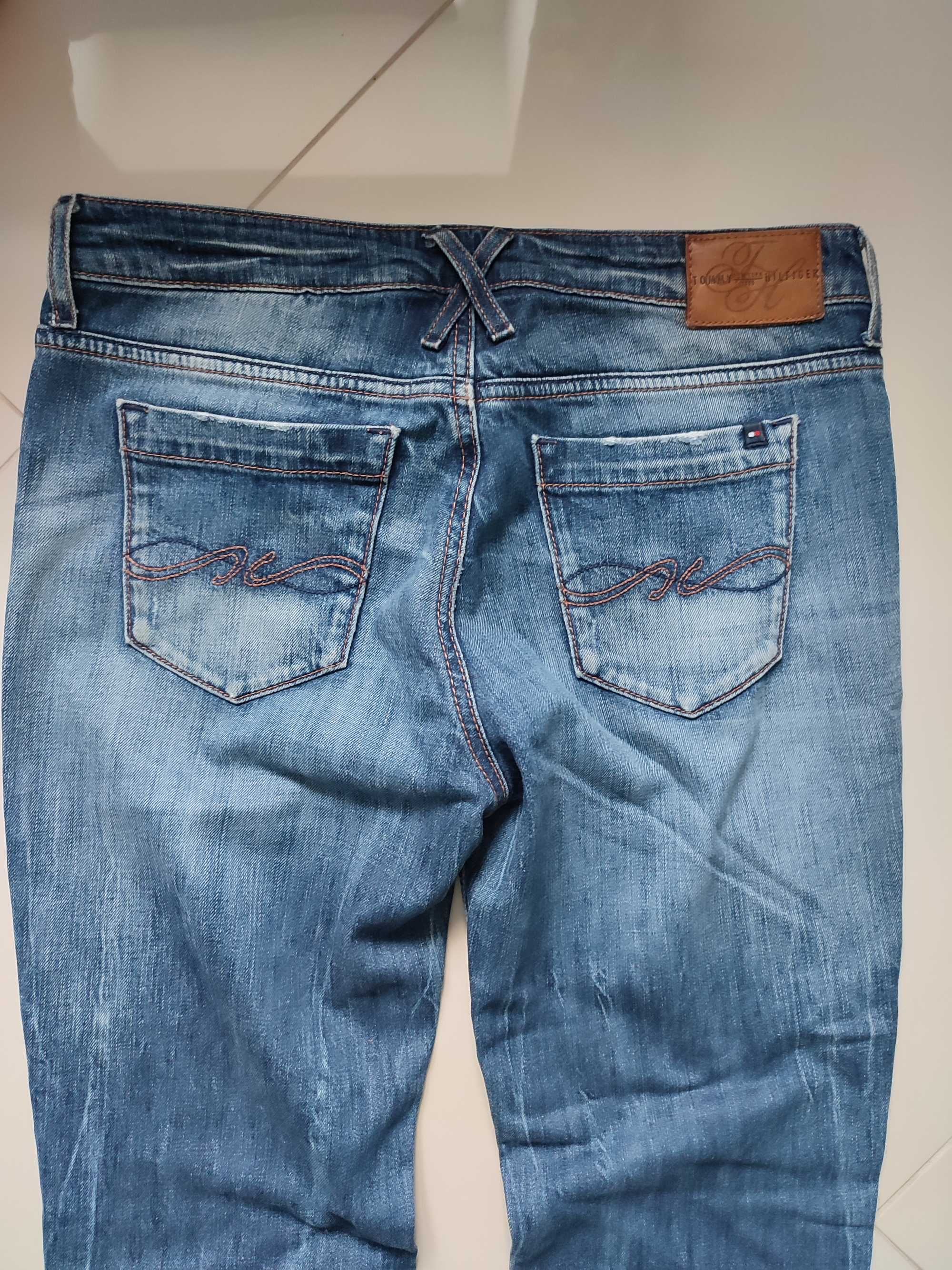 Jeans  spodnie  Tommy Hilfiger rozmiar 29/32 damskie  stan bdb