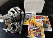 Nintendo Wii Branca Desbl. Funciona Perfeitamente