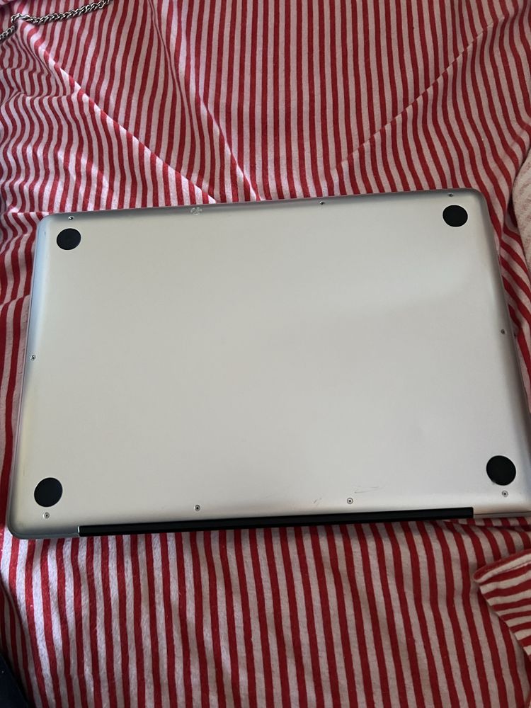 Macbook Pro Cinzento