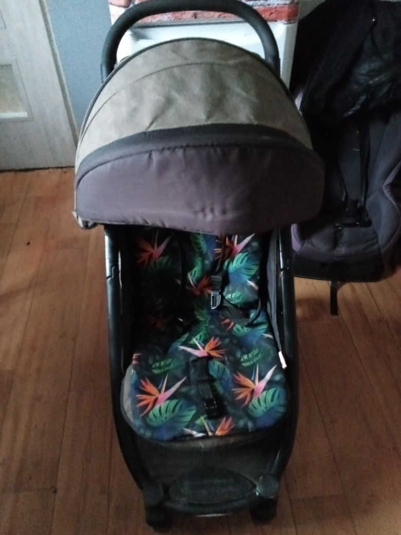 Wózek spacerowy joie