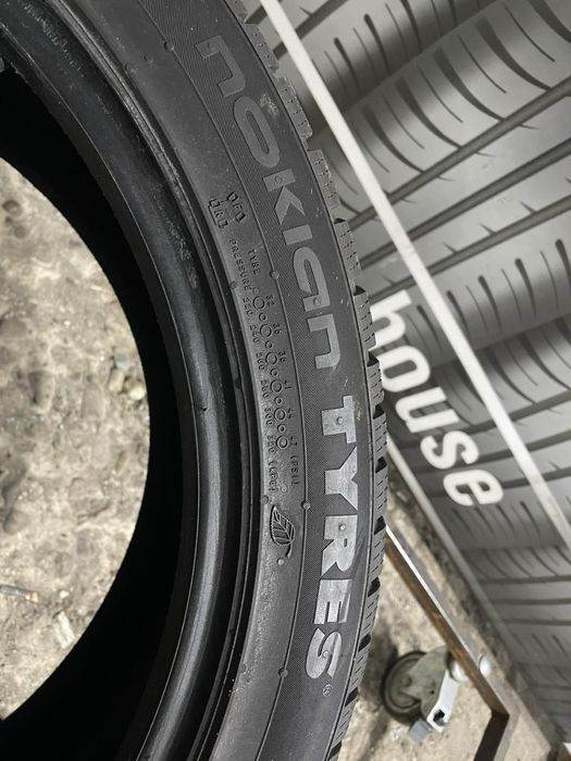 Шини 225/45 R18 Nokian зима 2021р,6,2мм