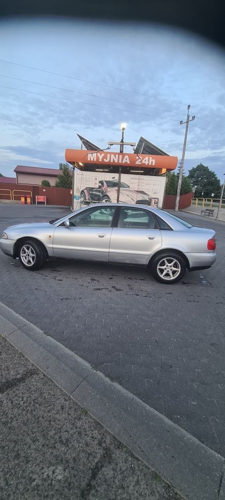 Audi A4 b5 1.8 lpg