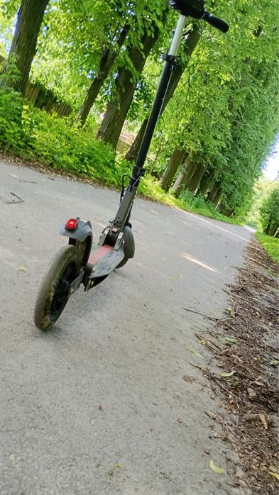 Продам електросамокат