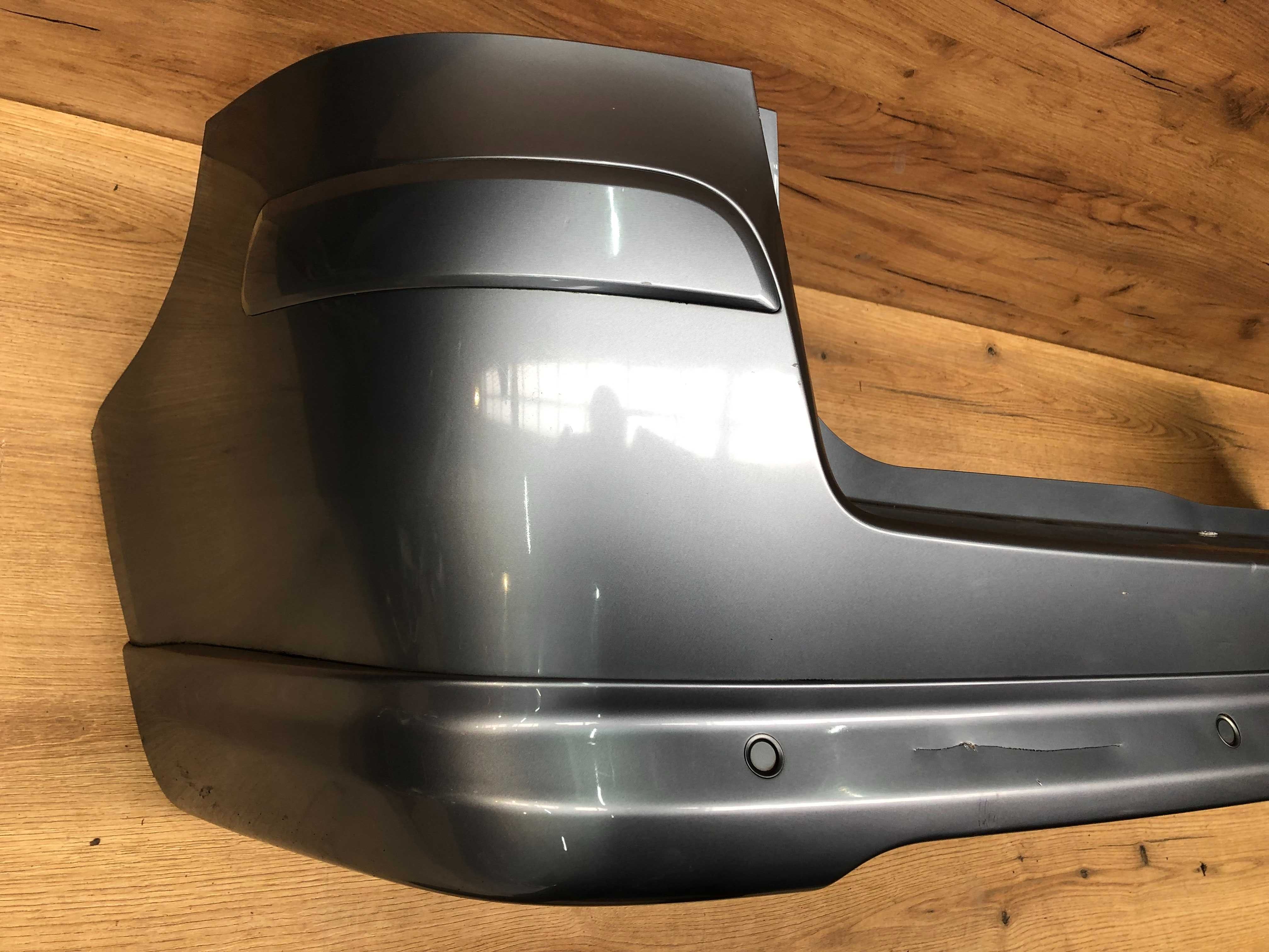 Zderzak tylny Opel Zafira B 4x pdc kolor z163
