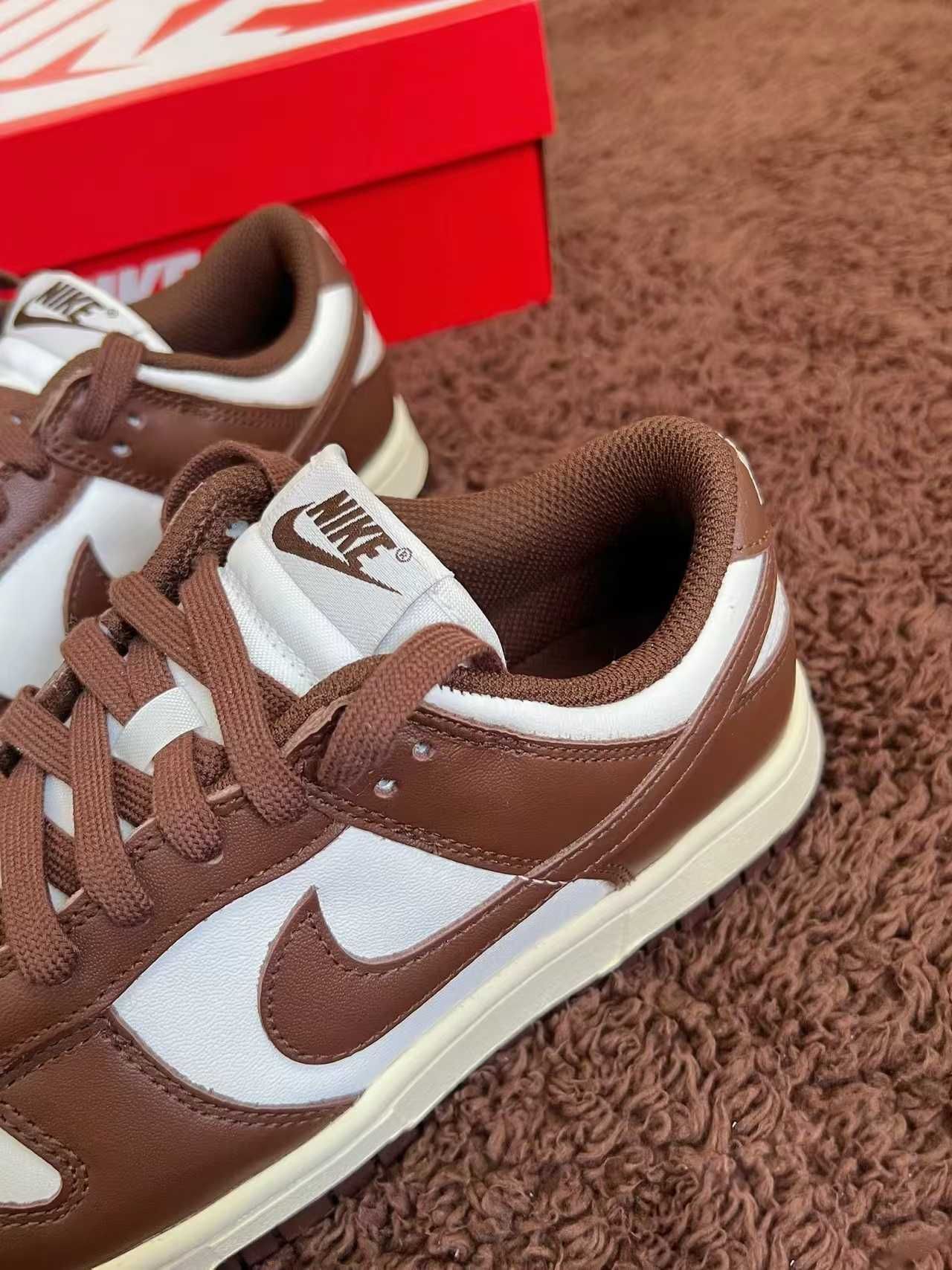 Nike Dunk Surfaces In Brown And Sail R.38.5