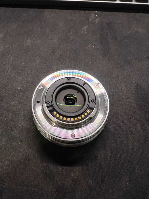 pancake obiektyw olympus M.ZUIKO 14 42mm