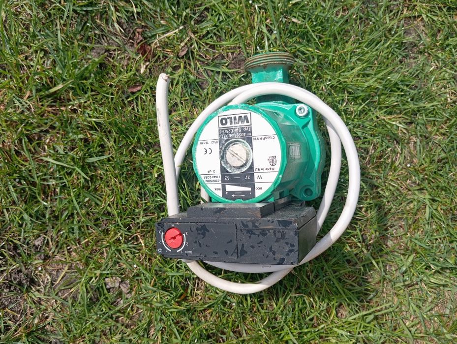 Продам насос опалення.