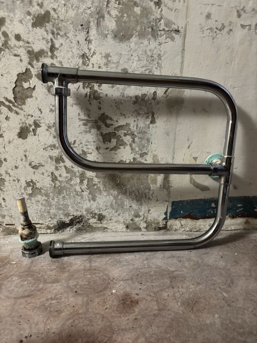 Полотенцесушитель в гарному стані