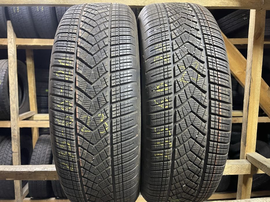 Шини зима 235/60R20 GOODYEAR UG Perfomance 2шт 23рік