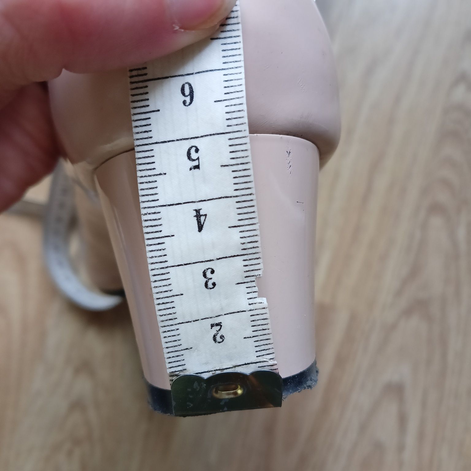 Buty na obcasie r.37