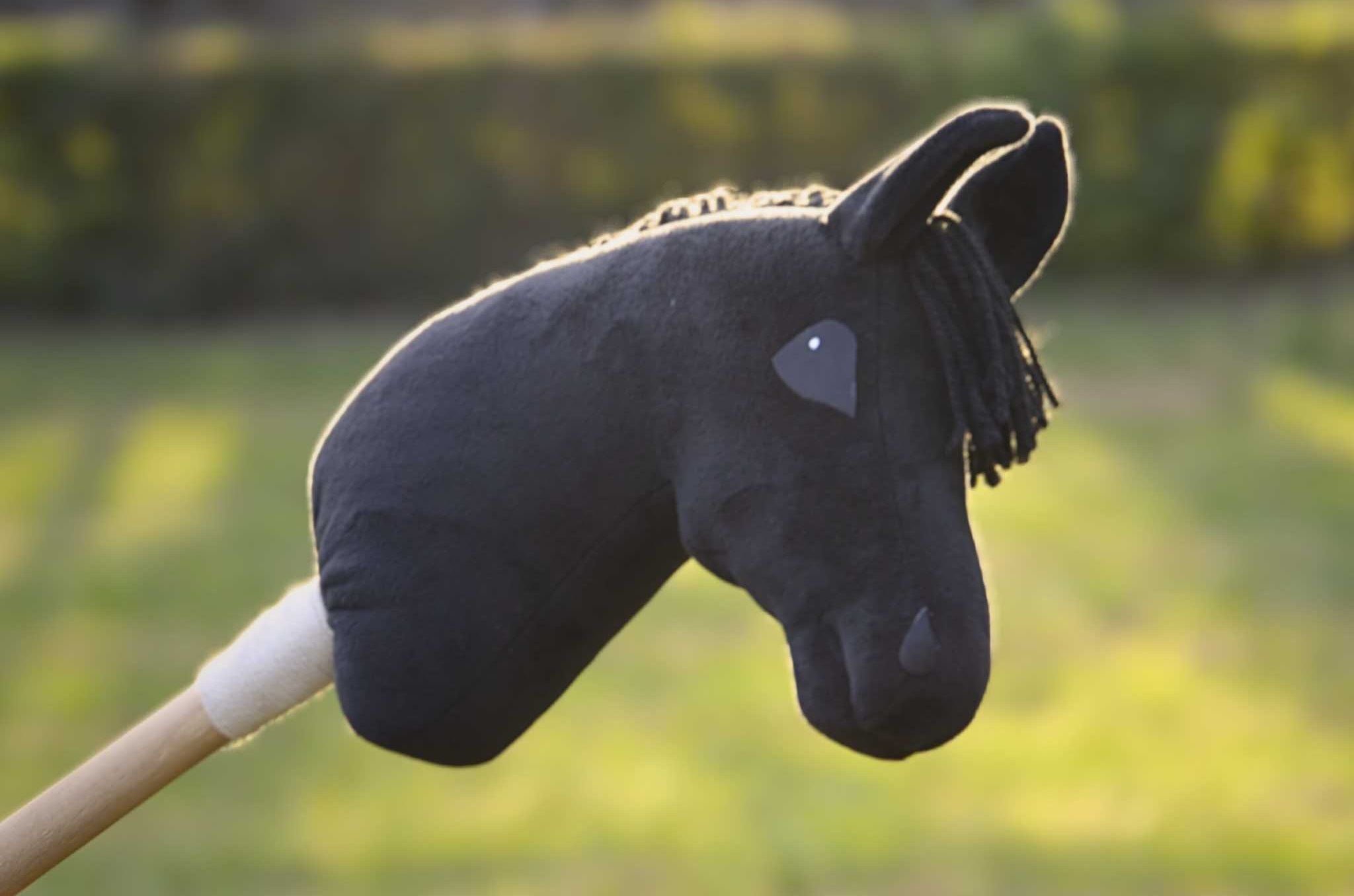Hobby Horse czarny kary A4
