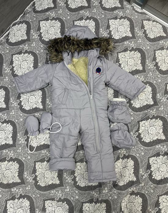 Зимовий комбінезон