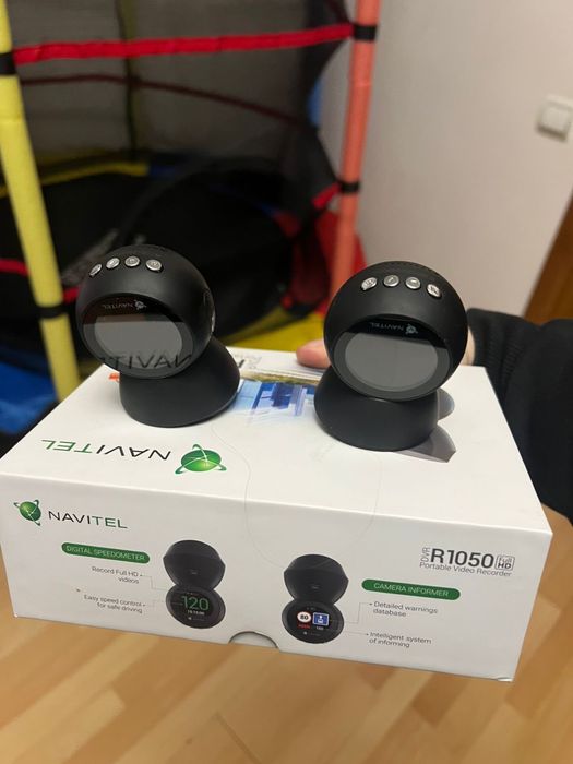 Відеореєстратор Navitel R1050