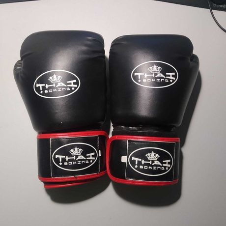 Перчатки для Тай Бокса