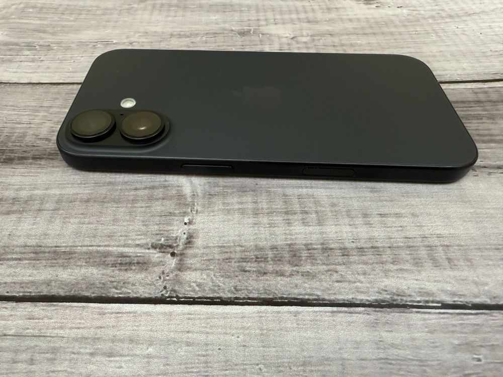Iphone 16 128gb neverlock Black Global 680$