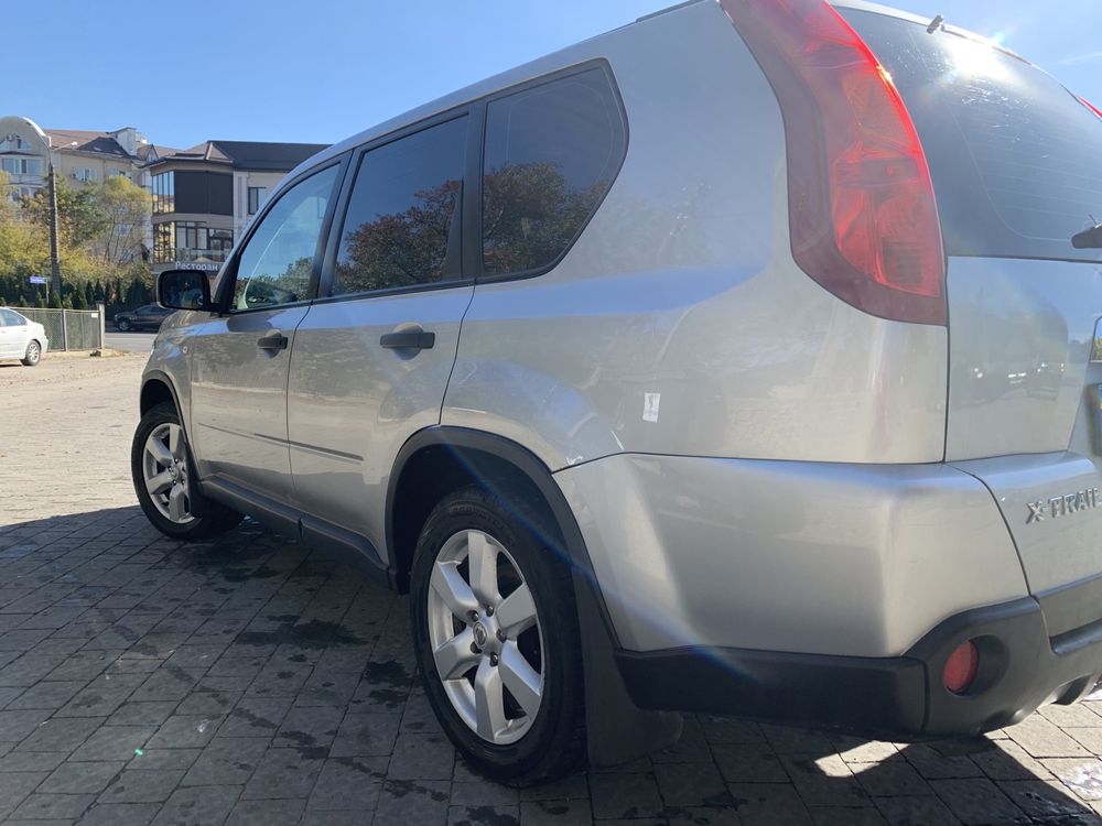 Nissan X Trail T31