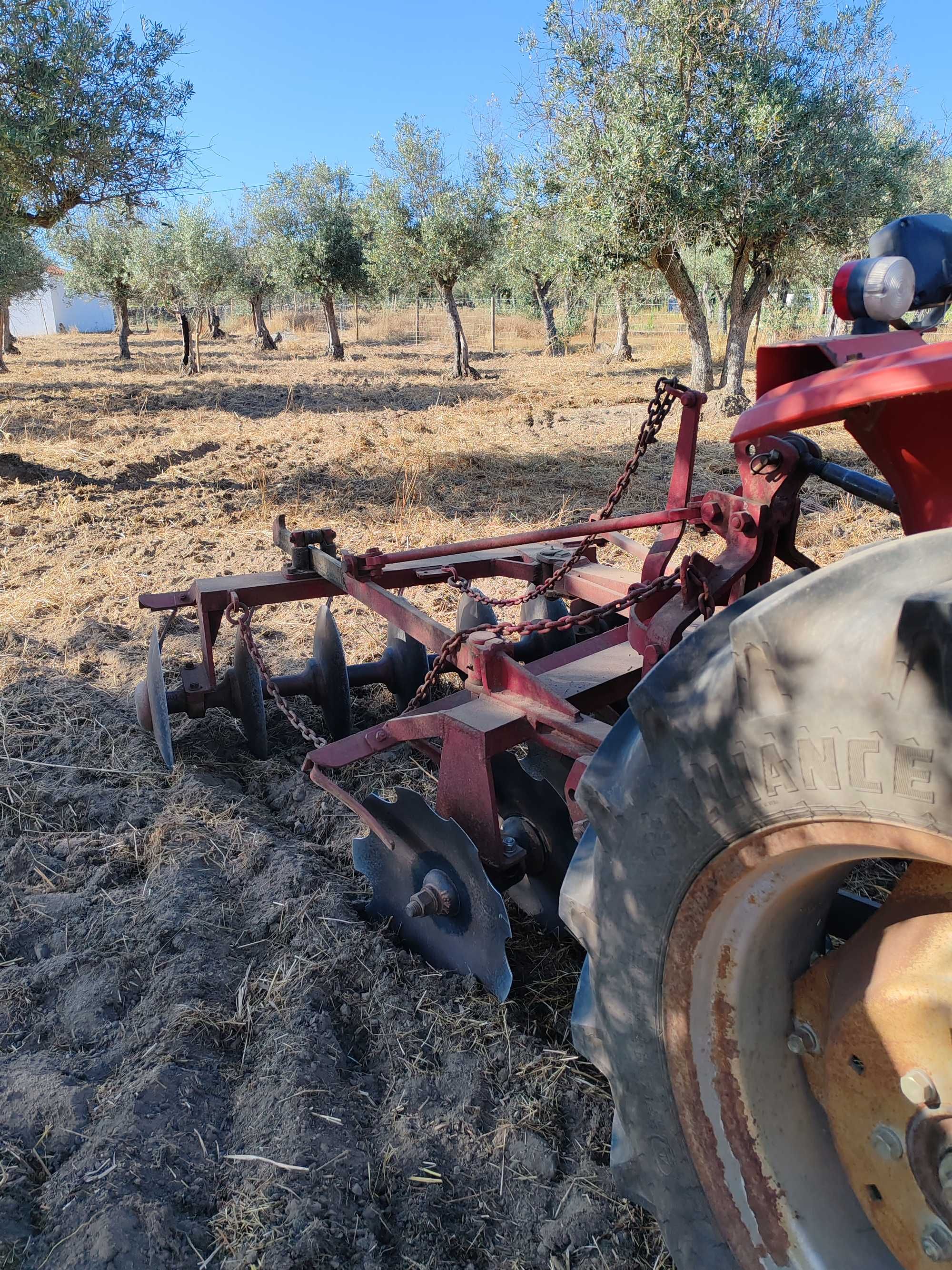 Tractor Massey Ferguson