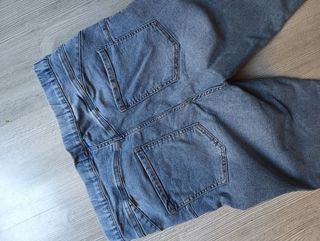Jeansy push-up na gumce r.42