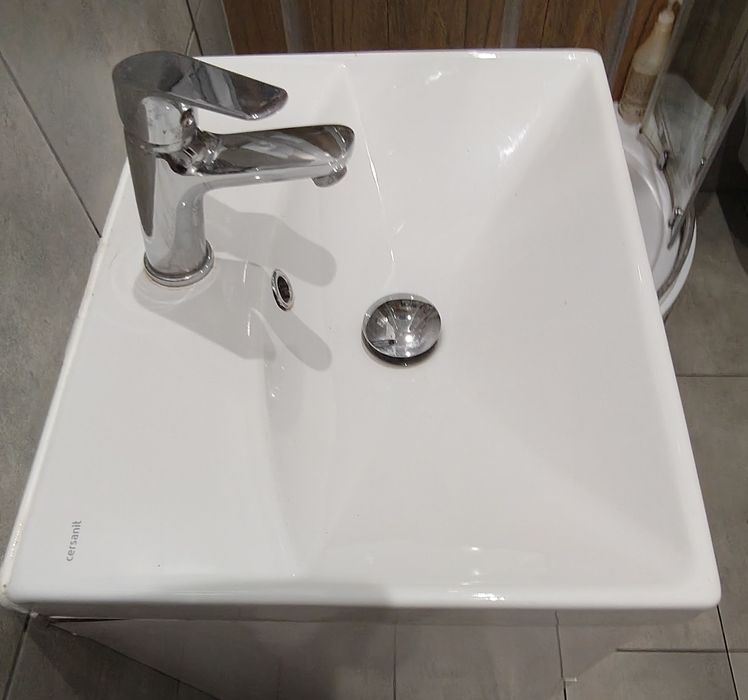 Umywalka 50 Cersanit