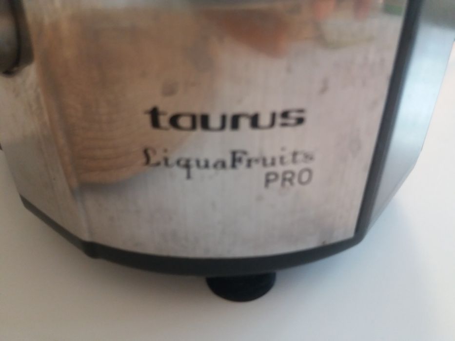 Máquina de fazer sumo de fruta