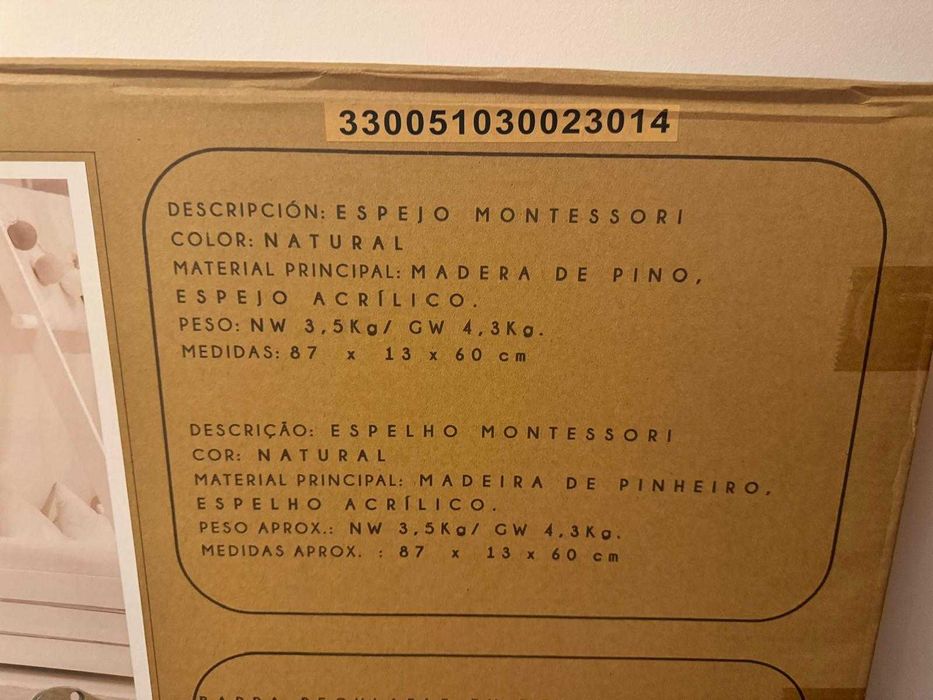 Espelho Montessori para criança