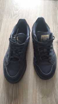 Buty czarne firmy adidas