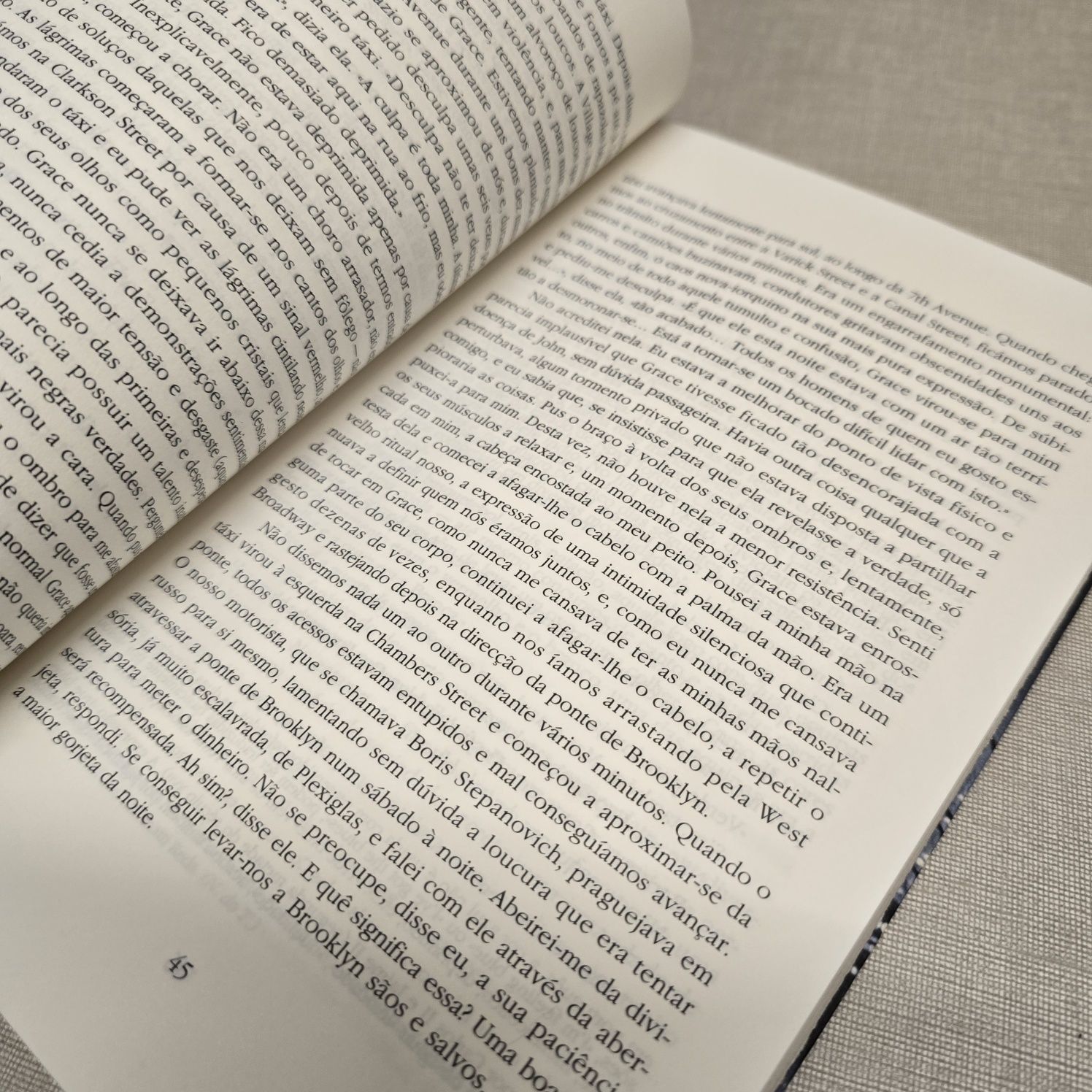 Livro  " A Noite do Oráculo"