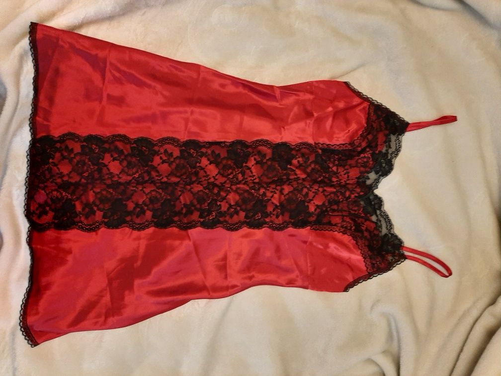 Атласная ночная сорочка и халат, размер M-L