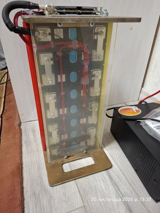 Інвертор комплект з встановленням по Миколаїву станція безперебійник