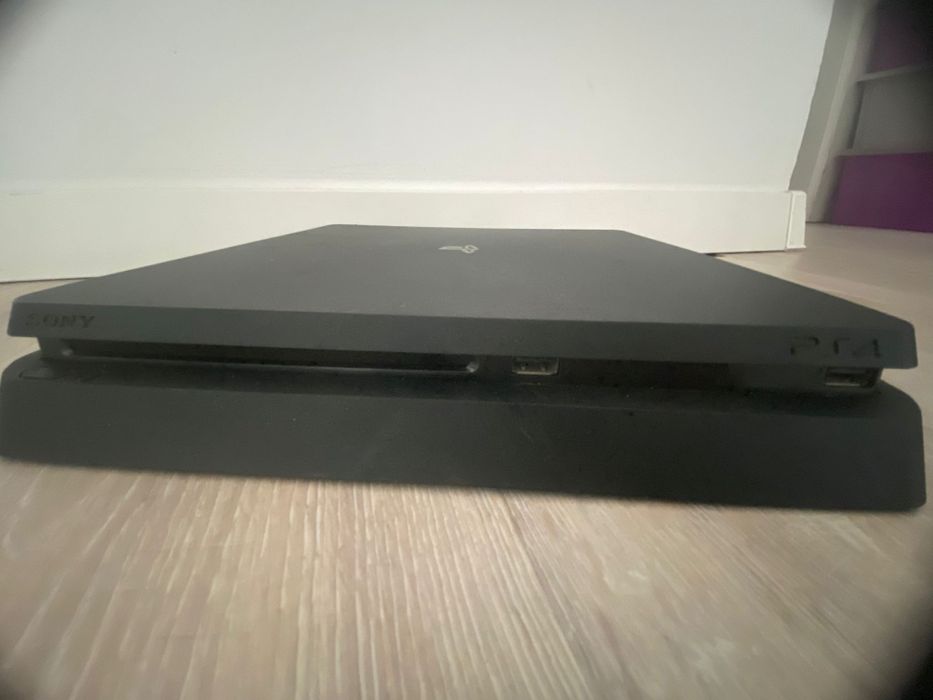PS4 konsola PlayStation pady gry 1 TB slim