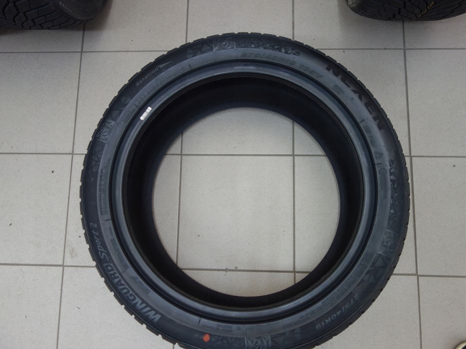 Opony zimowe Nexen Winguard Sport 2 275/40R19 105 V NOWE