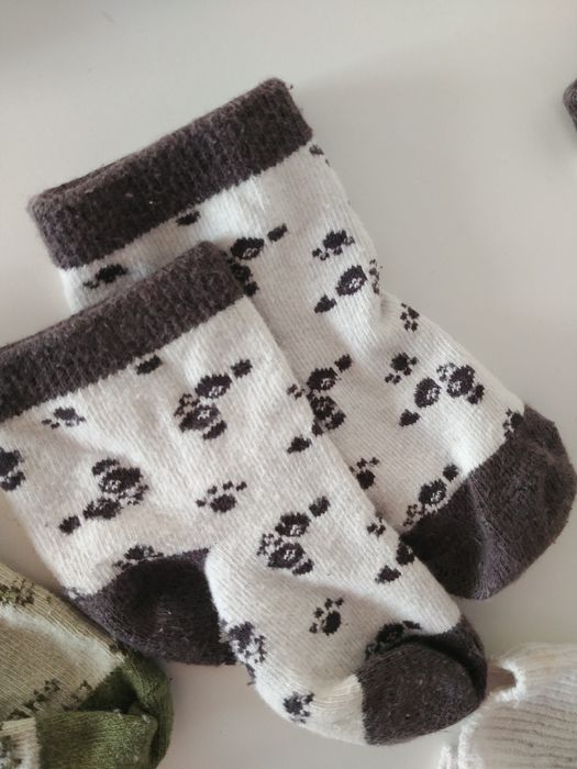 Zestaw 11 par prawie nowe skarpetek dla niemowląt