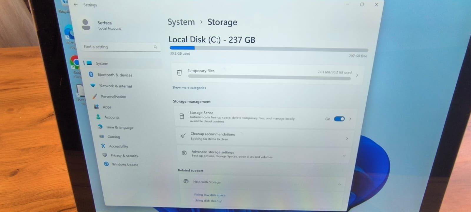 Surface pro 6 Intel Corel i5-8350U 230gb ładowarka ze stacją dokująca