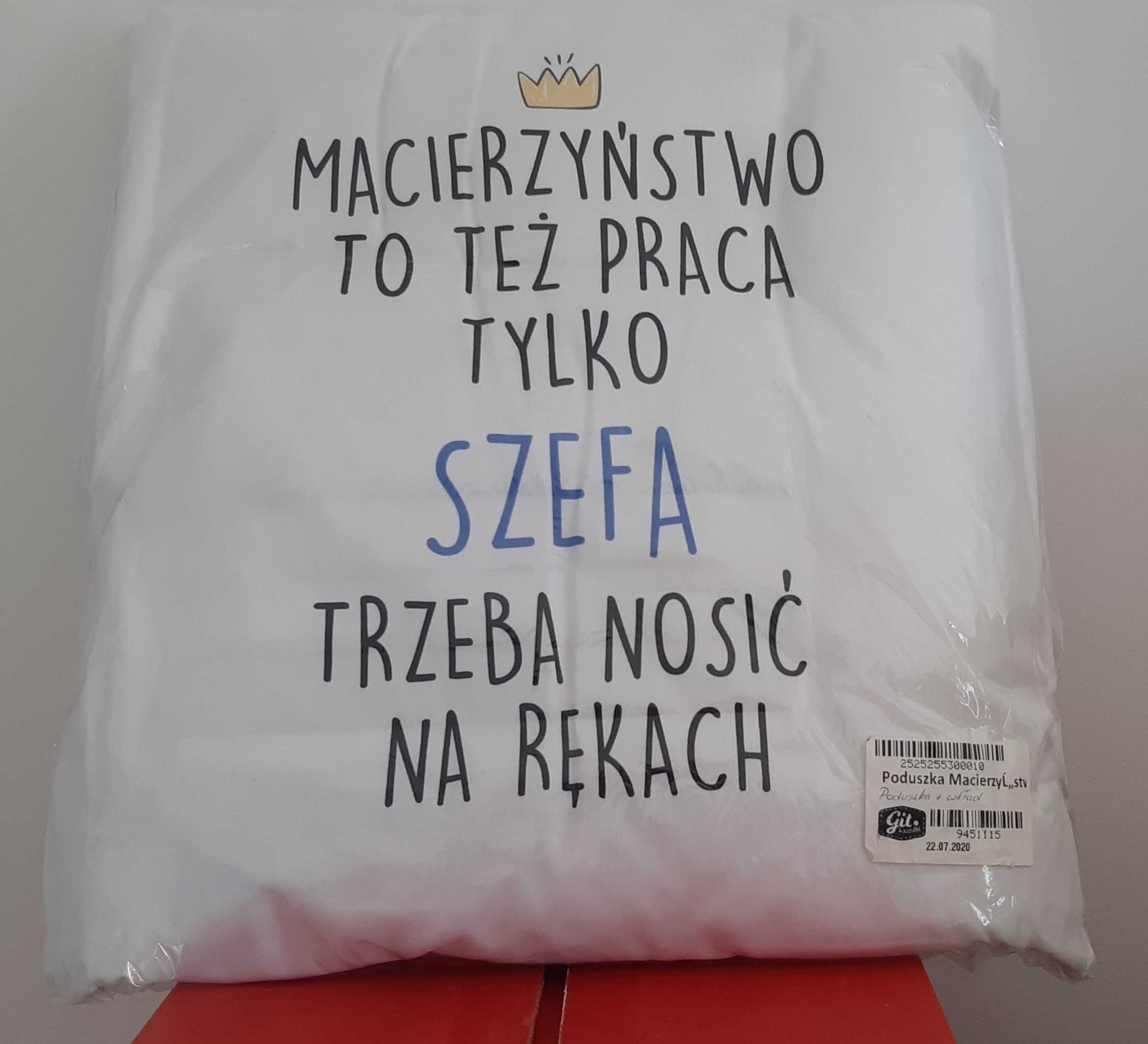 Poduszka Prezent Macierzyństwo to też praca tylko szefa trzeba nosić..