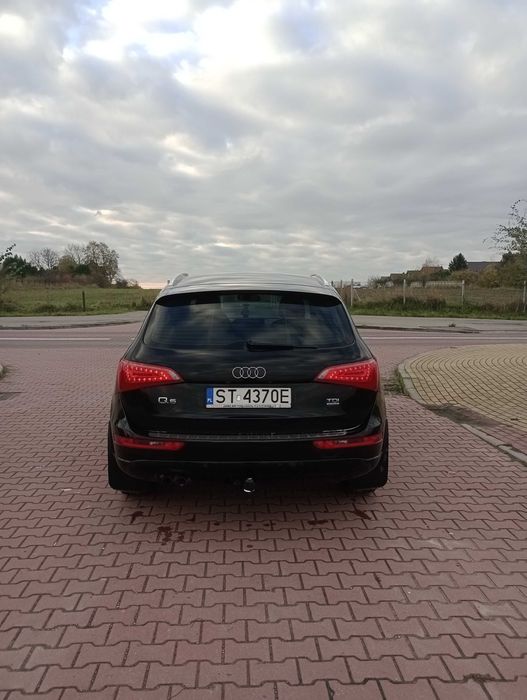 Audi Q5 krajowe drugi właściciel 2010r