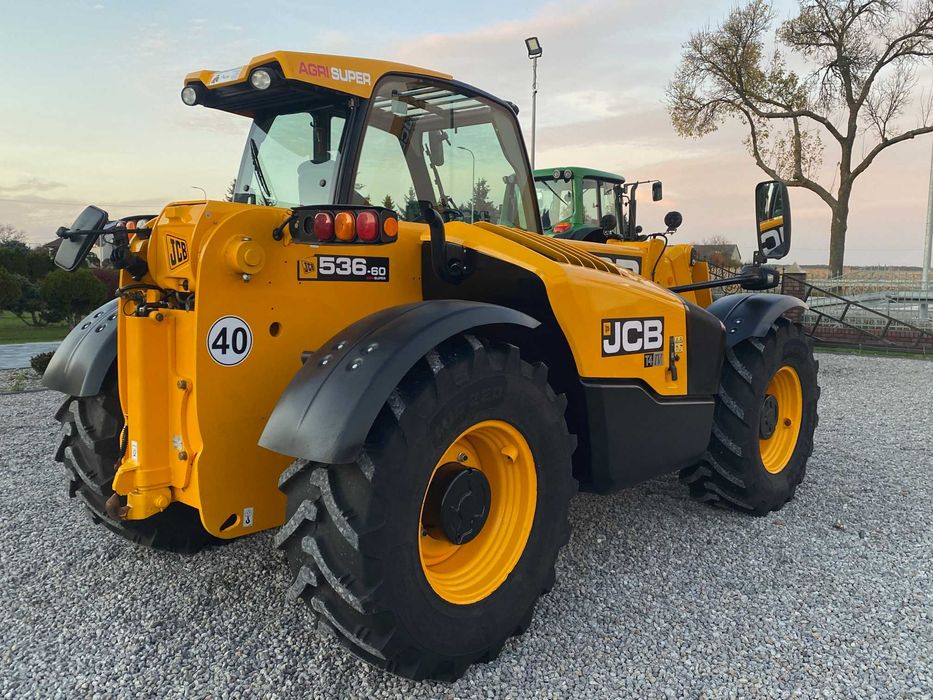 Ładowarka JCB 536-60 Rok 2016 AGRI SUPER
