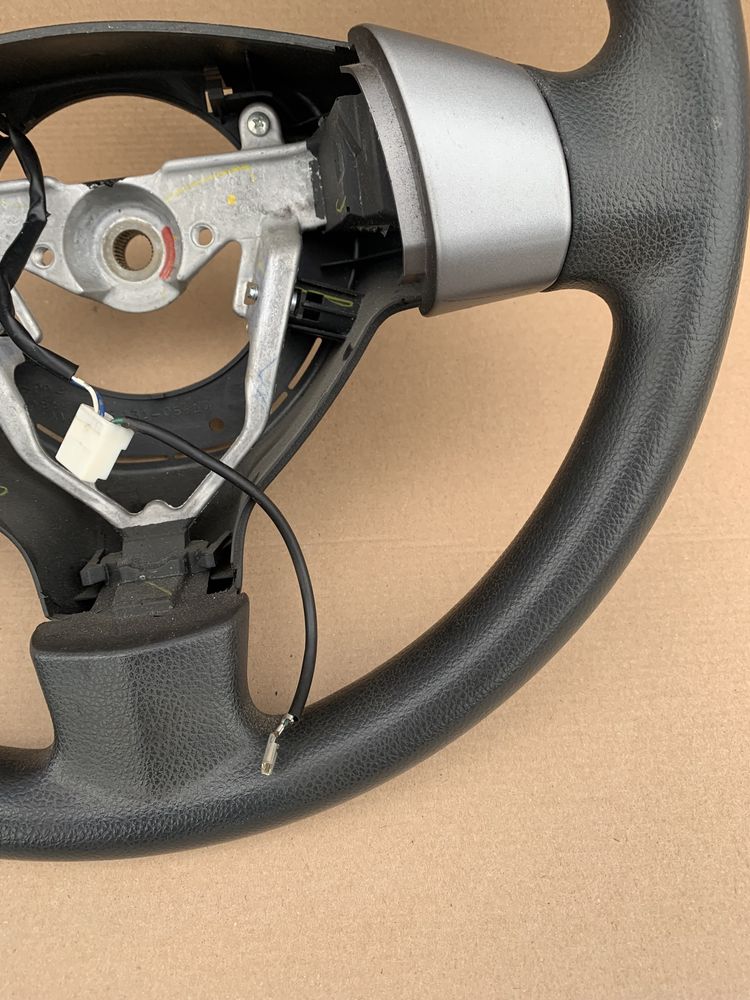 Suzuki Swift MK6 kierownica multifunkcyjna