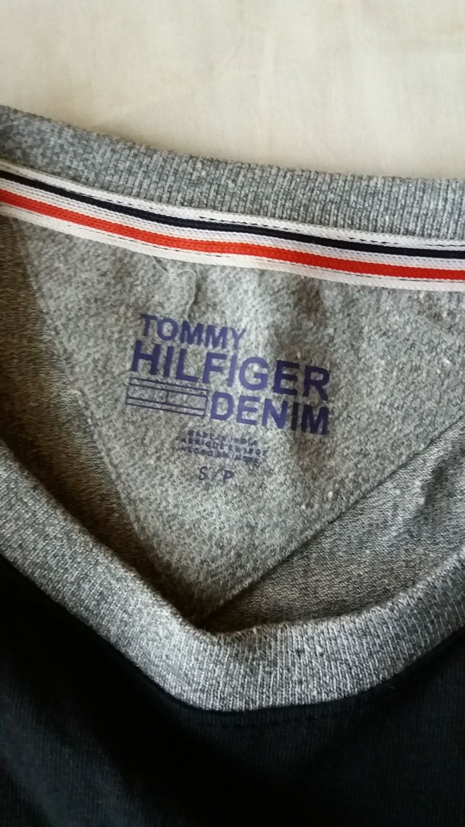 Свитшот пуловер Tommy Hilfiger